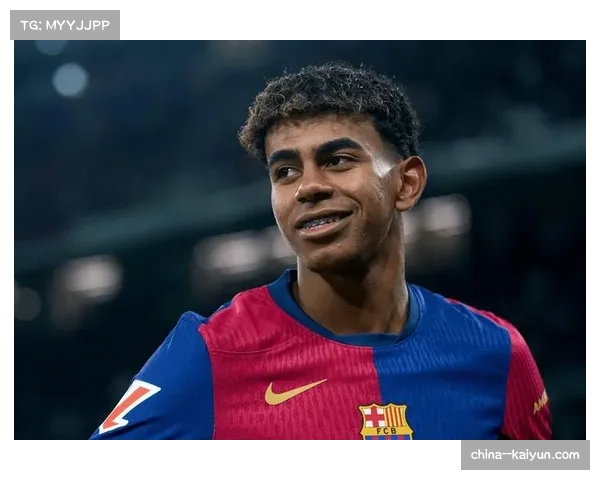 西媒披露亚马尔私生活动向，巴萨小将社交活动成焦点